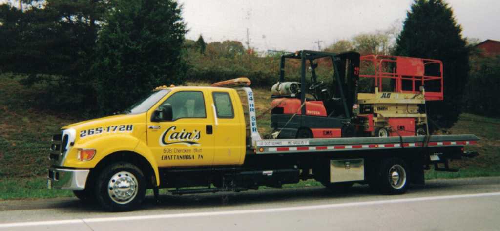 Rollback Truck Transporting Equipment